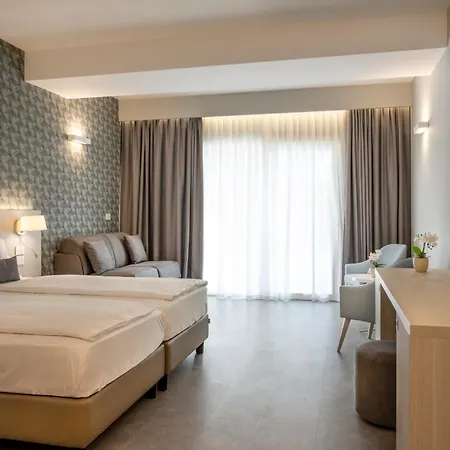 Hotel Maritim Calabria 5*